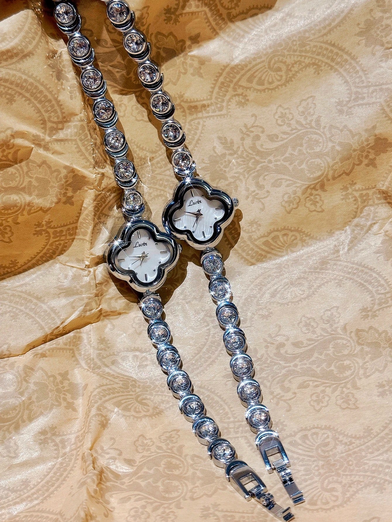 Montre : Souffle argenté
